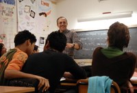 Due bandi regionali per la formazione permanente e le competenze linguistiche